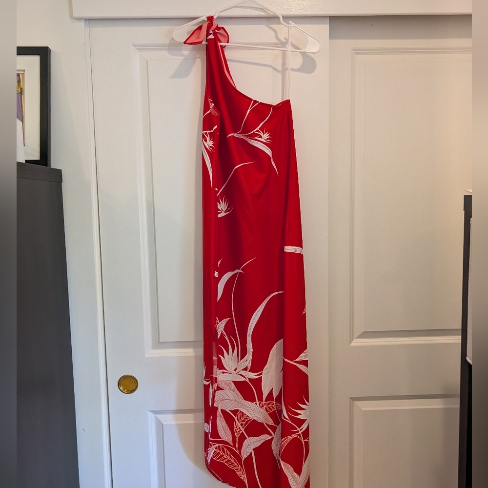Hilo Hattie's Vintage One Hawaiian Shoulder Tie dress